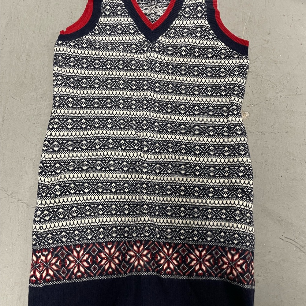 Brooks Brothers Navy and Red Knit Patterned Garment